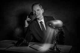 Manager Portrait - film noir